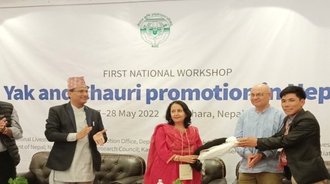 याक तथा चौरी ब्यवसायी संघ नेपालको गतिबिधीहरु तस्बिरमा